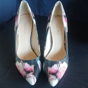 Nine West Black and Pink Stiletto Heels